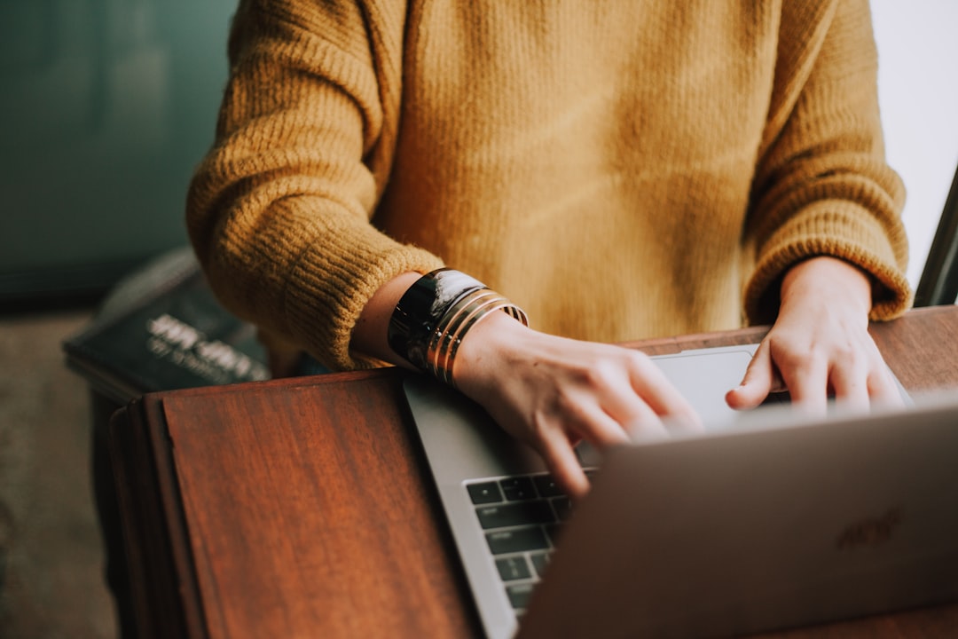 Turn AI Into an Income Tool: Practical Ways to Start Earning