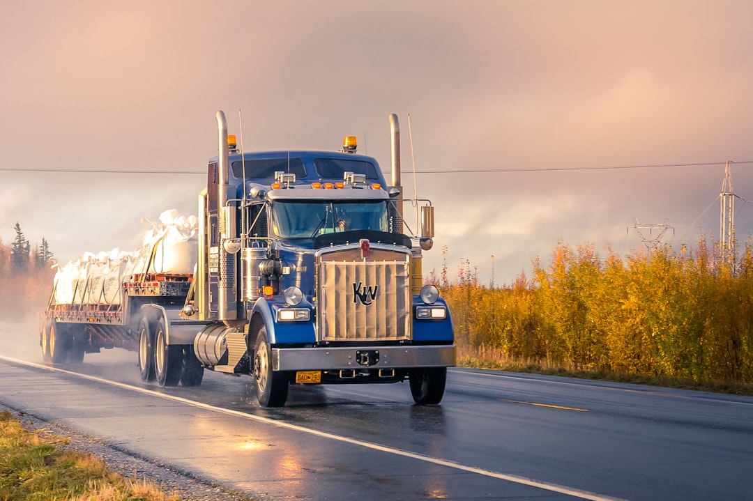 Working With a Commercial Truck Accident Attorney: What to Expect